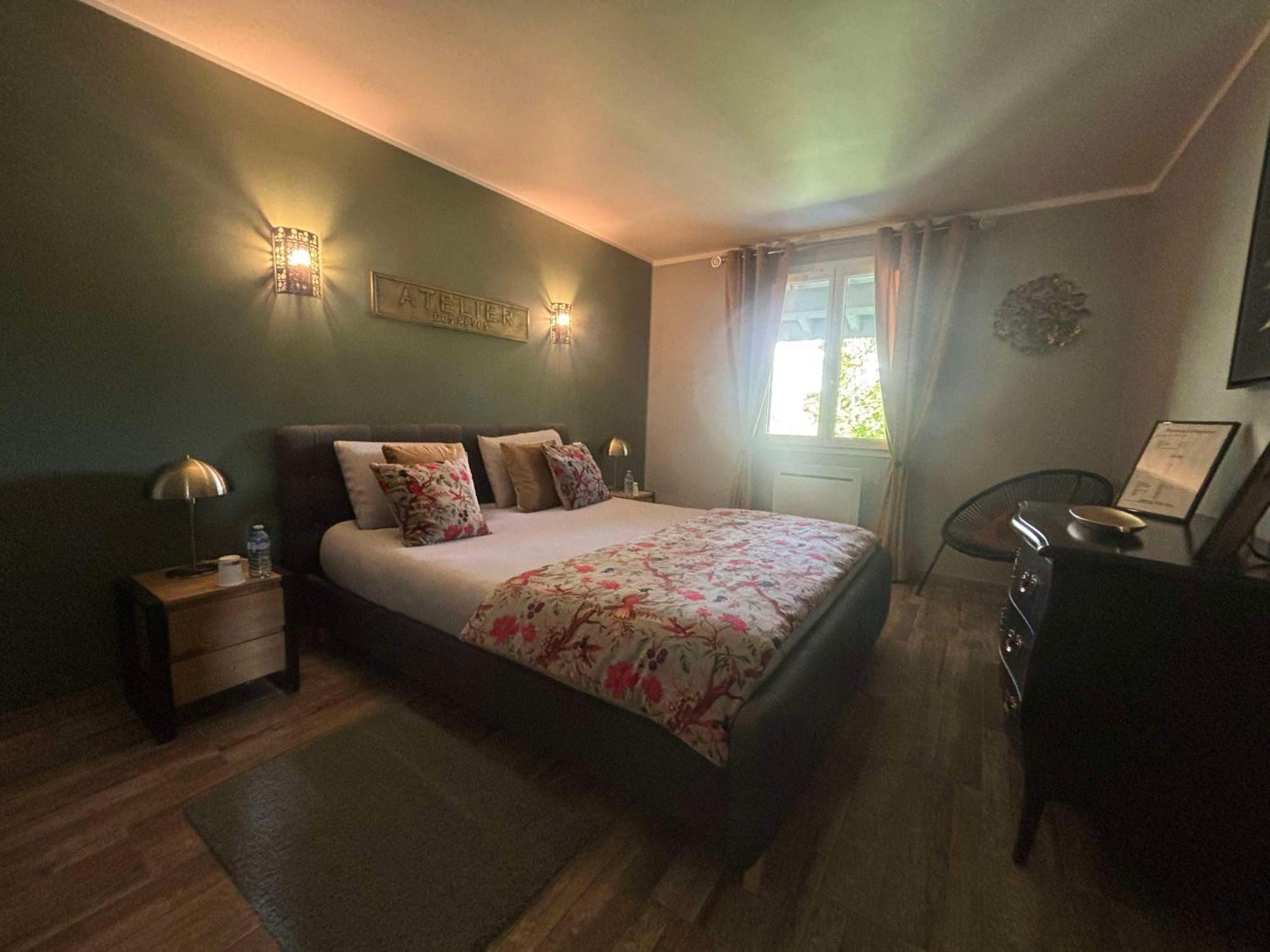 L'Alpen Roc Bed & Breakfast Caille Exterior photo